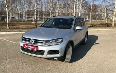 Volkswagen Touareg III, 2012 год, 2 000 000 рублей, 2 фотография