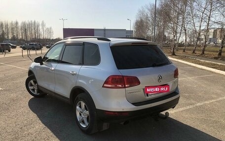 Volkswagen Touareg III, 2012 год, 2 000 000 рублей, 3 фотография