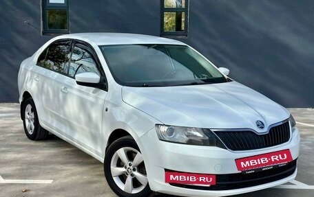 Skoda Rapid I, 2014 год, 1 095 000 рублей, 2 фотография