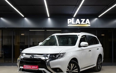 Mitsubishi Outlander III рестайлинг 3, 2022 год, 4 169 000 рублей, 1 фотография