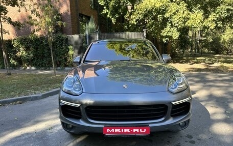 Porsche Cayenne III, 2015 год, 3 375 000 рублей, 2 фотография