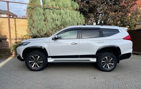 Mitsubishi Pajero Sport III рестайлинг, 2019 год, 3 680 000 рублей, 9 фотография