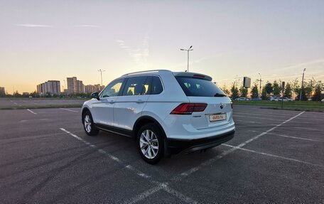 Volkswagen Tiguan II, 2017 год, 2 780 000 рублей, 5 фотография