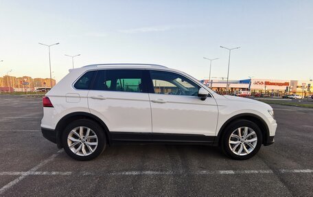 Volkswagen Tiguan II, 2017 год, 2 780 000 рублей, 7 фотография