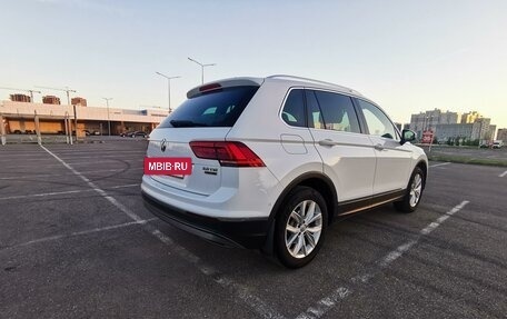 Volkswagen Tiguan II, 2017 год, 2 780 000 рублей, 6 фотография