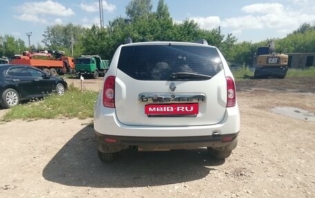 Renault Duster I рестайлинг, 2015 год, 139 000 рублей, 2 фотография