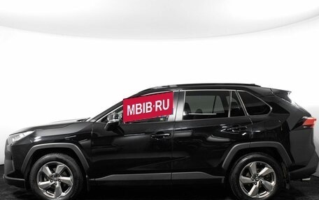 Toyota RAV4, 2021 год, 3 900 000 рублей, 9 фотография