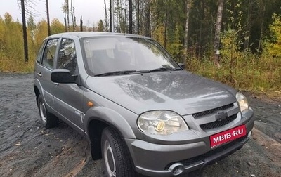 Chevrolet Niva I рестайлинг, 2010 год, 570 000 рублей, 1 фотография