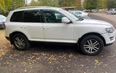 Volkswagen Touareg III, 2009 год, 1 300 000 рублей, 2 фотография