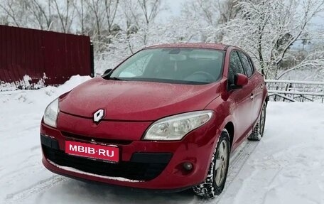 Renault Megane III, 2011 год, 820 000 рублей, 1 фотография