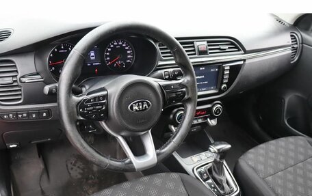 KIA Rio IV, 2018 год, 1 250 000 рублей, 6 фотография