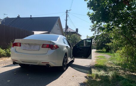 Honda Accord VIII рестайлинг, 2010 год, 1 580 000 рублей, 29 фотография