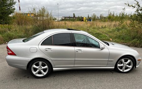 Mercedes-Benz C-Класс, 2005 год, 650 000 рублей, 5 фотография