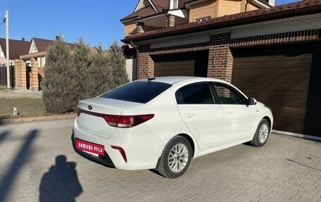 KIA Rio IV, 2017 год, 1 390 000 рублей, 3 фотография