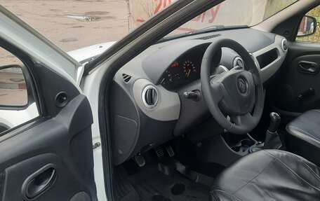 Renault Logan I, 2012 год, 499 000 рублей, 8 фотография