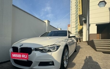 BMW 3 серия, 2016 год, 2 700 000 рублей, 13 фотография