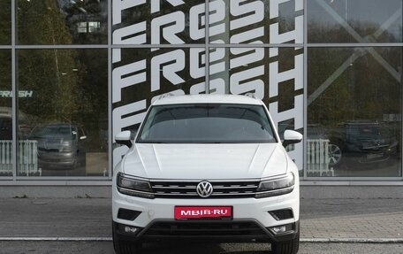 Volkswagen Tiguan II, 2017 год, 2 799 000 рублей, 3 фотография