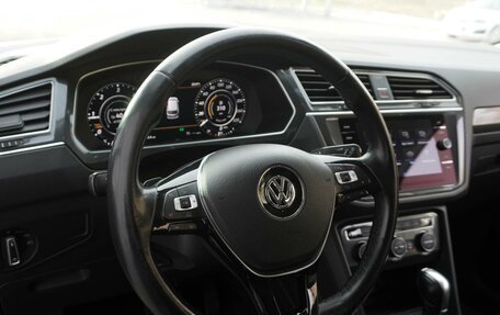 Volkswagen Tiguan II, 2017 год, 2 799 000 рублей, 19 фотография