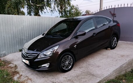 Hyundai Solaris II рестайлинг, 2014 год, 1 200 000 рублей, 4 фотография