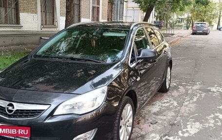 Opel Astra J, 2012 год, 819 000 рублей, 15 фотография