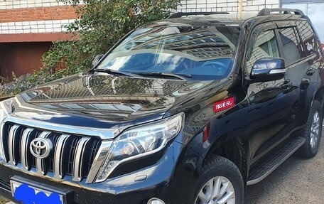 Toyota Land Cruiser Prado 150 рестайлинг 2, 2015 год, 3 388 000 рублей, 1 фотография