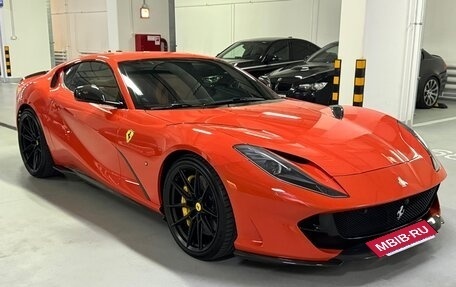 Ferrari 812, 2019 год, 38 500 000 рублей, 2 фотография