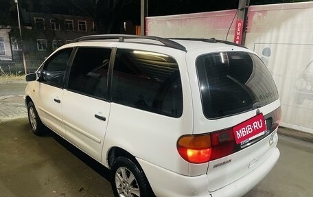 Volkswagen Sharan I рестайлинг, 2000 год, 525 000 рублей, 3 фотография