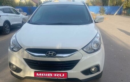 Hyundai ix35 I рестайлинг, 2012 год, 1 350 000 рублей, 1 фотография