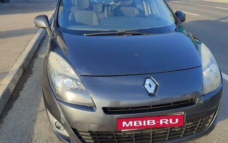 Renault Scenic III, 2011 год, 800 000 рублей, 16 фотография