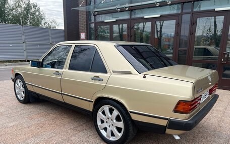 Mercedes-Benz 190 (W201), 1986 год, 415 000 рублей, 3 фотография