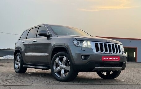 Jeep Grand Cherokee, 2011 год, 1 750 000 рублей, 3 фотография