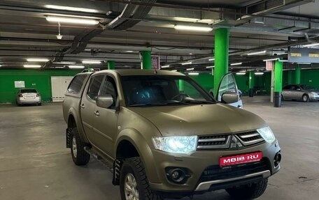 Mitsubishi L200 IV рестайлинг, 2015 год, 1 900 000 рублей, 1 фотография