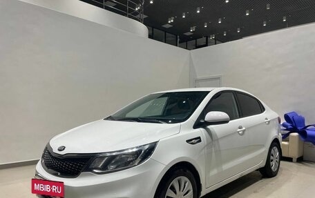 KIA Rio III рестайлинг, 2015 год, 999 000 рублей, 7 фотография