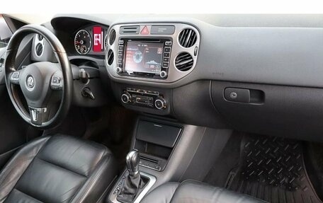 Volkswagen Tiguan I, 2010 год, 1 030 000 рублей, 5 фотография