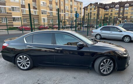 Honda Accord IX рестайлинг, 2013 год, 1 800 000 рублей, 3 фотография