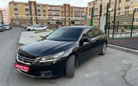 Honda Accord IX рестайлинг, 2013 год, 1 800 000 рублей, 6 фотография