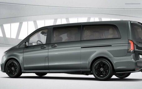 Mercedes-Benz V-Класс, 2024 год, 21 900 000 рублей, 4 фотография