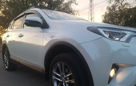 Toyota RAV4, 2016 год, 2 450 000 рублей, 7 фотография