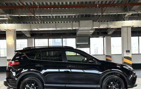 Toyota RAV4, 2018 год, 3 100 000 рублей, 4 фотография