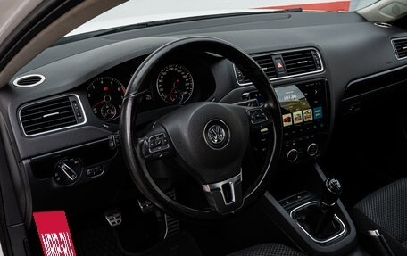 Volkswagen Jetta VI, 2014 год, 1 249 000 рублей, 14 фотография