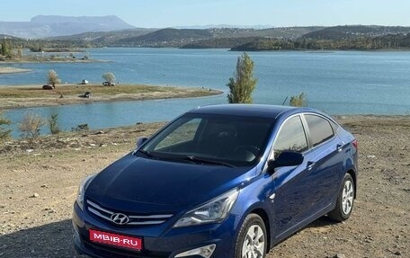 Hyundai Solaris II рестайлинг, 2014 год, 1 080 000 рублей, 1 фотография