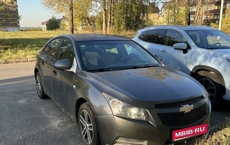 Chevrolet Cruze II, 2012 год, 670 000 рублей, 2 фотография