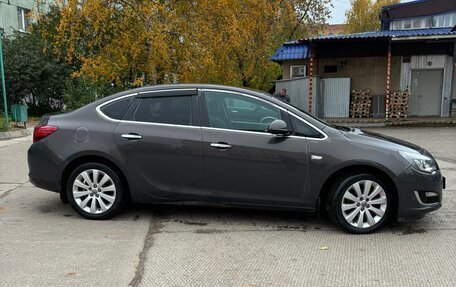 Opel Astra J, 2013 год, 880 000 рублей, 4 фотография