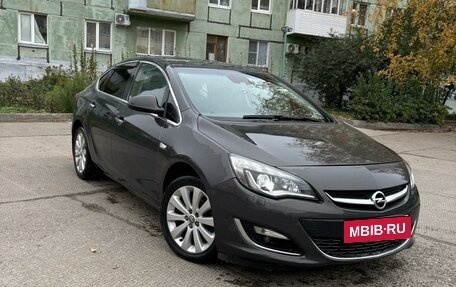 Opel Astra J, 2013 год, 880 000 рублей, 3 фотография