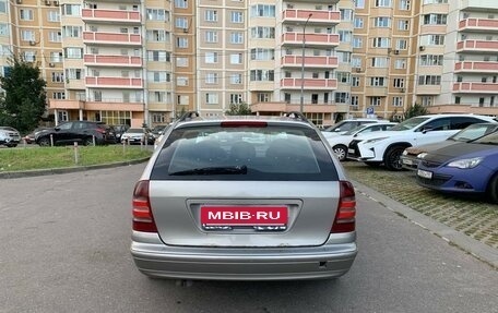 Mercedes-Benz C-Класс, 2005 год, 520 000 рублей, 6 фотография