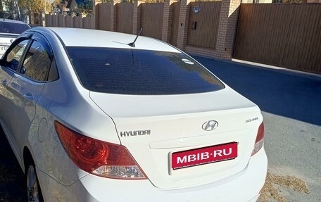 Hyundai Solaris II рестайлинг, 2012 год, 760 000 рублей, 3 фотография