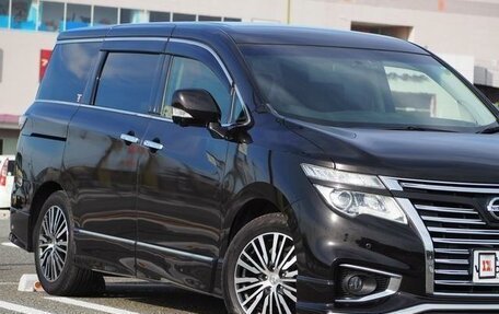 Nissan Elgrand III, 2021 год, 3 290 000 рублей, 2 фотография