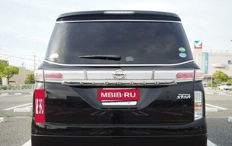 Nissan Elgrand III, 2021 год, 3 290 000 рублей, 32 фотография