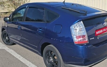 Toyota Prius, 2008 год, 995 000 рублей, 9 фотография