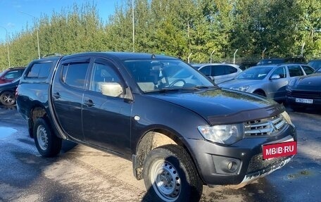 Mitsubishi L200 IV рестайлинг, 2012 год, 1 400 000 рублей, 3 фотография